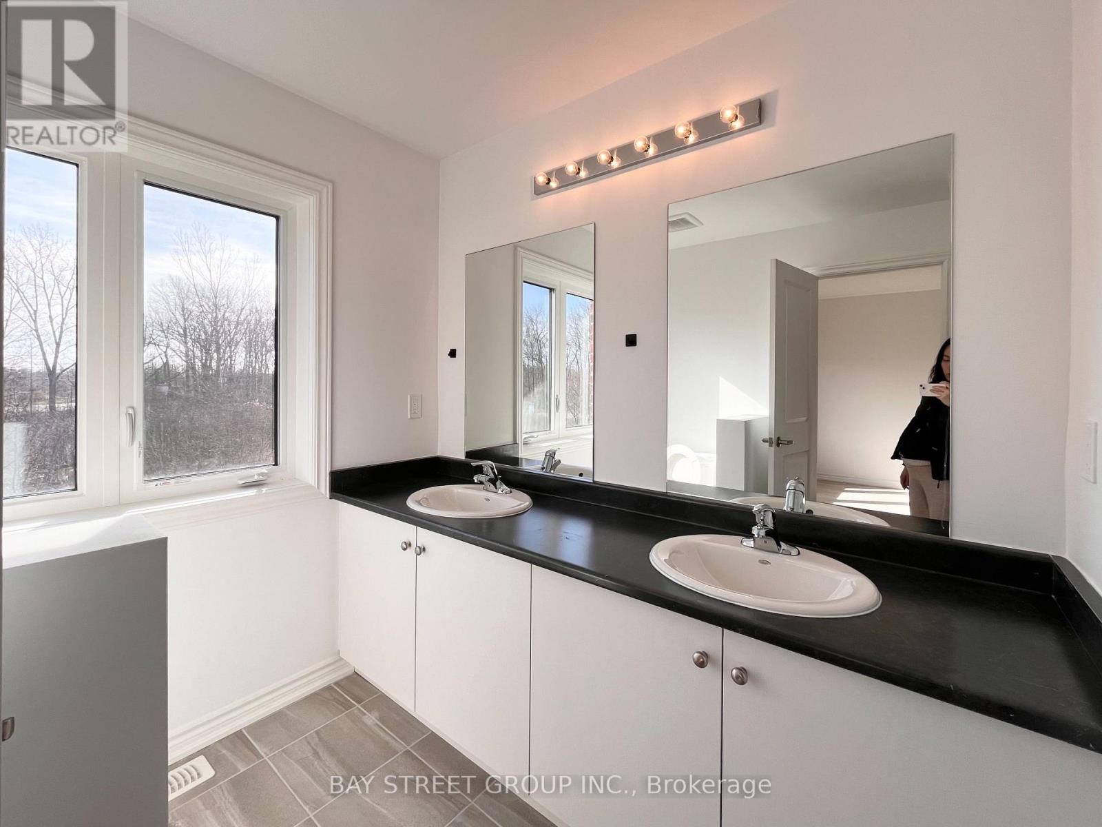 25 - 7444 Baycrest Common, Niagara Falls, Ontario  L2G 3L9 - Photo 13 - X13838344