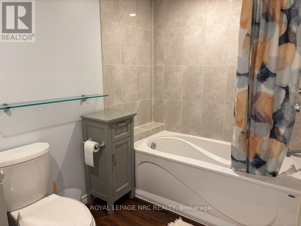 11 Rebecca Street, St. Catharines, Ontario  L2S 2G7 - Photo 12 - X13838804