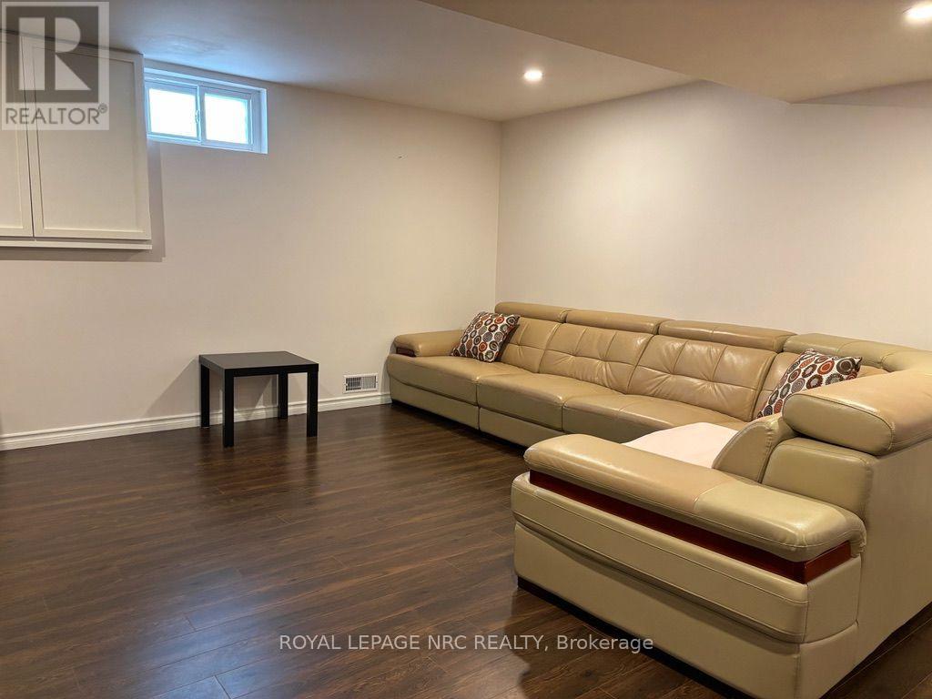11 Rebecca Street, St. Catharines, Ontario  L2S 2G7 - Photo 17 - X13838804