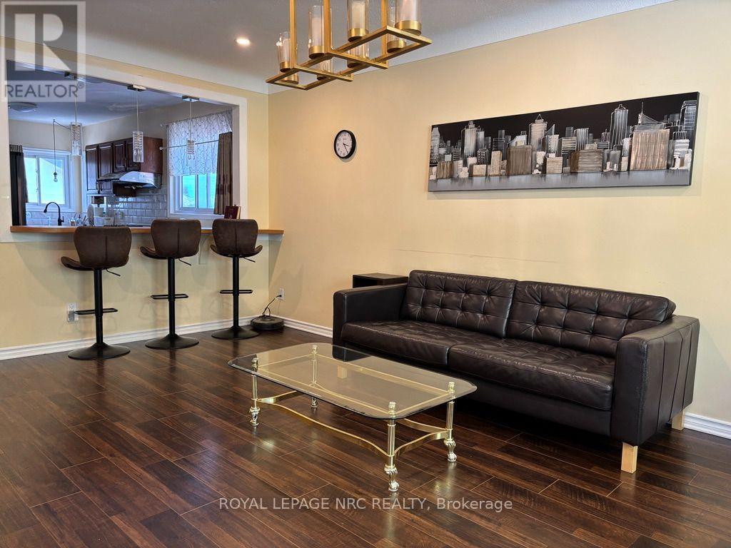11 Rebecca Street, St. Catharines, Ontario  L2S 2G7 - Photo 4 - X13838804