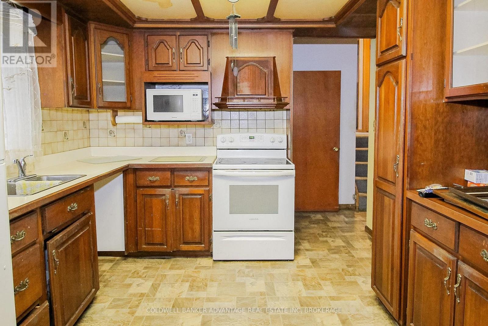 27 Hughes Avenue, Welland, Ontario  L3B 1M4 - Photo 10 - X13838838