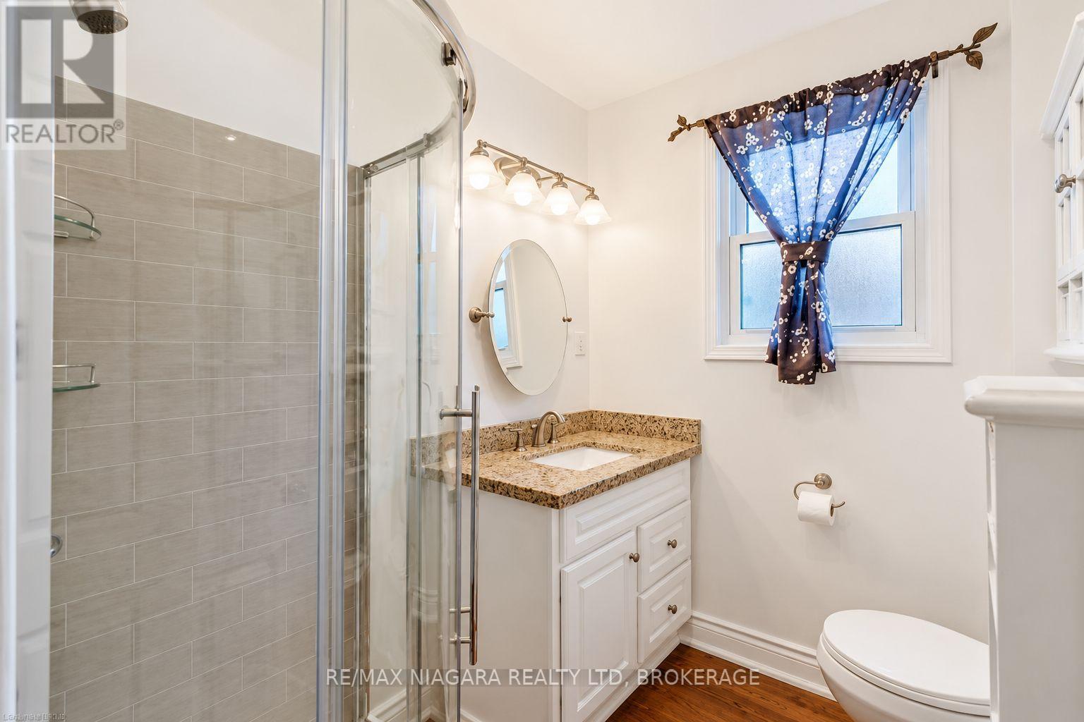 Main - 12 West Street S, Thorold, Ontario  L2V 2R6 - Photo 10 - X13839328
