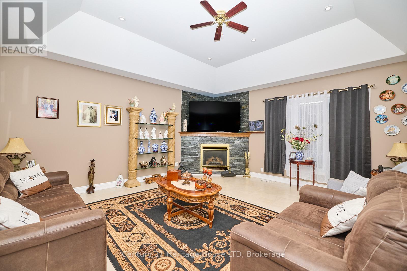 3290 Evadere Avenue, Fort Erie, Ontario  L0S 1N0 - Photo 11 - X13839730