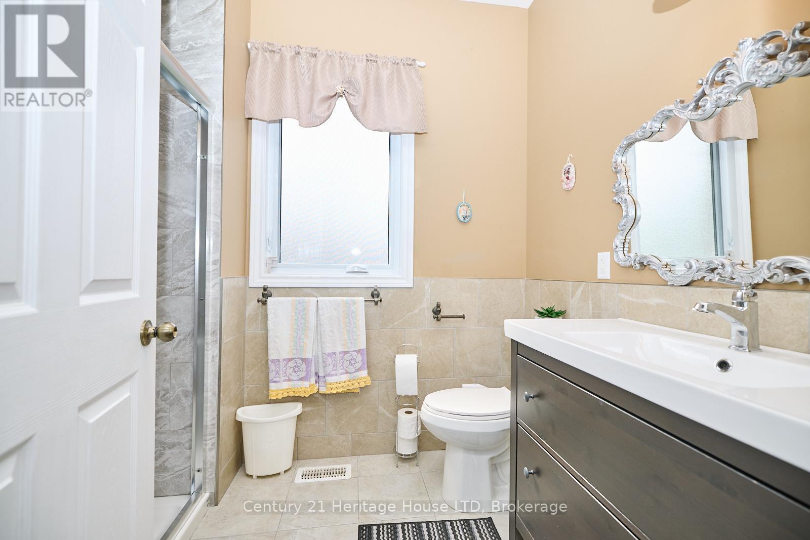 3290 Evadere Avenue, Fort Erie, Ontario  L0S 1N0 - Photo 16 - X13839730
