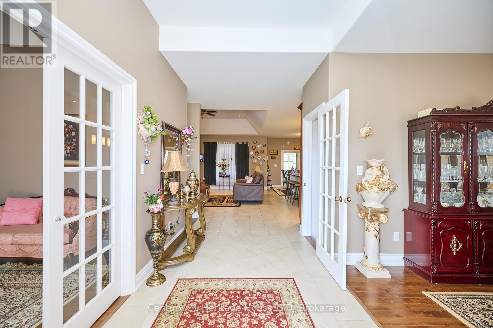 3290 Evadere Avenue, Fort Erie, Ontario  L0S 1N0 - Photo 4 - X13839730
