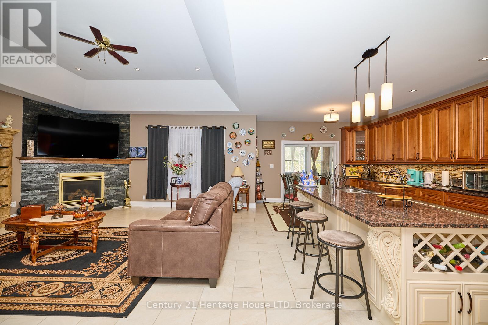 3290 Evadere Avenue, Fort Erie, Ontario  L0S 1N0 - Photo 7 - X13839730