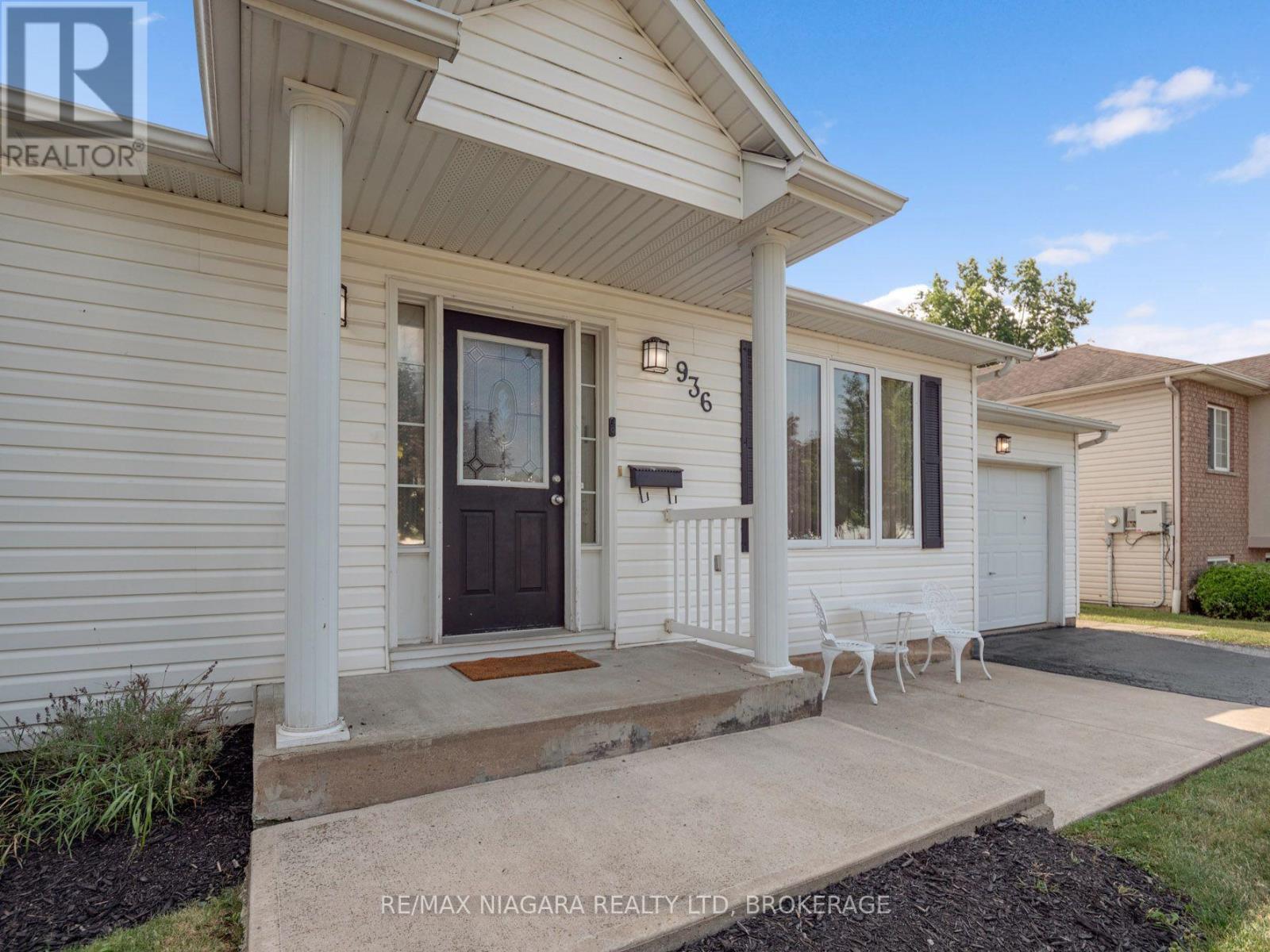 936 Colette Road, Fort Erie, Ontario  L2A 6G7 - Photo 4 - X13840044