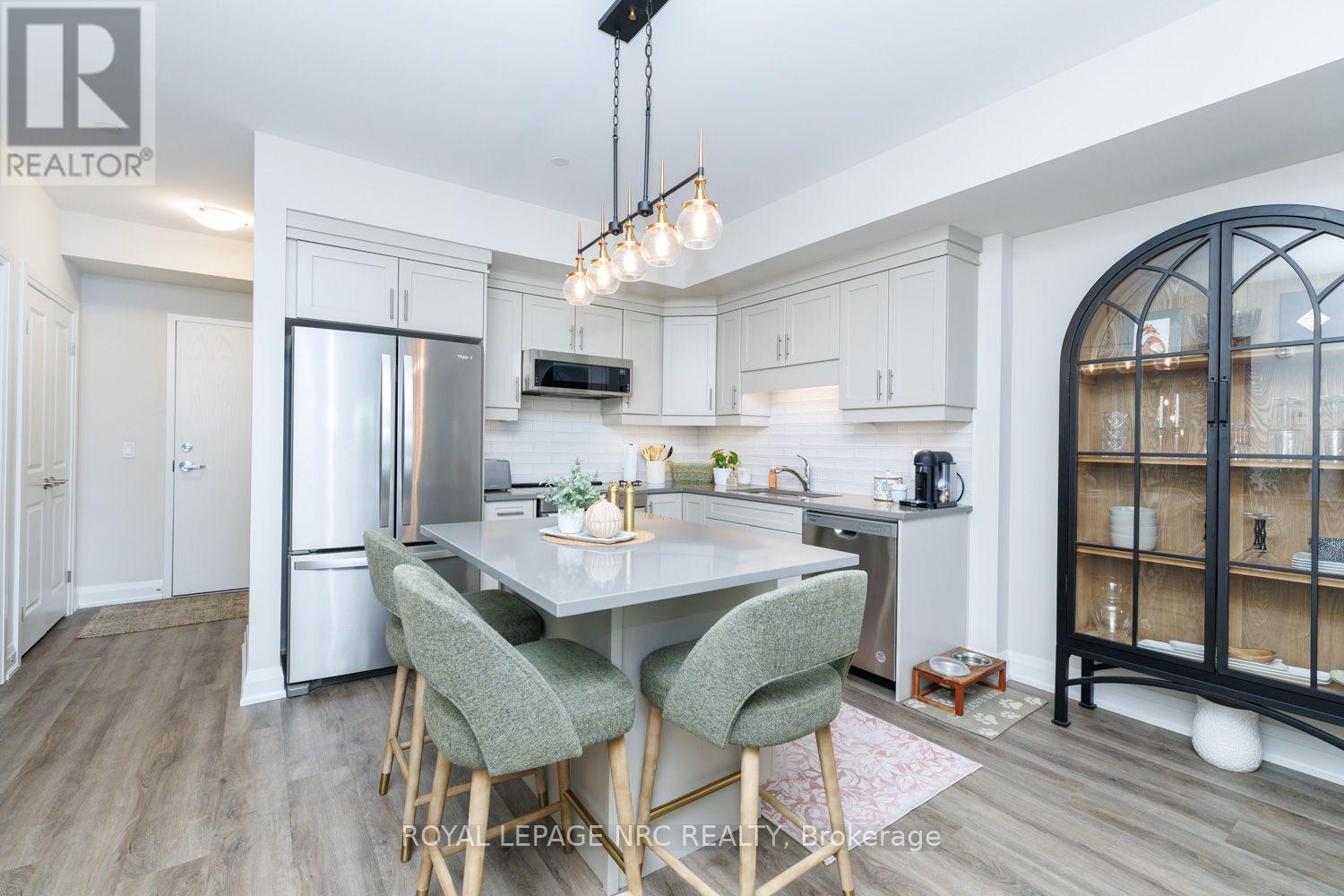 307 - 118 Summersides Boulevard, Pelham, Ontario  L3E 0C1 - Photo 12 - X13841802