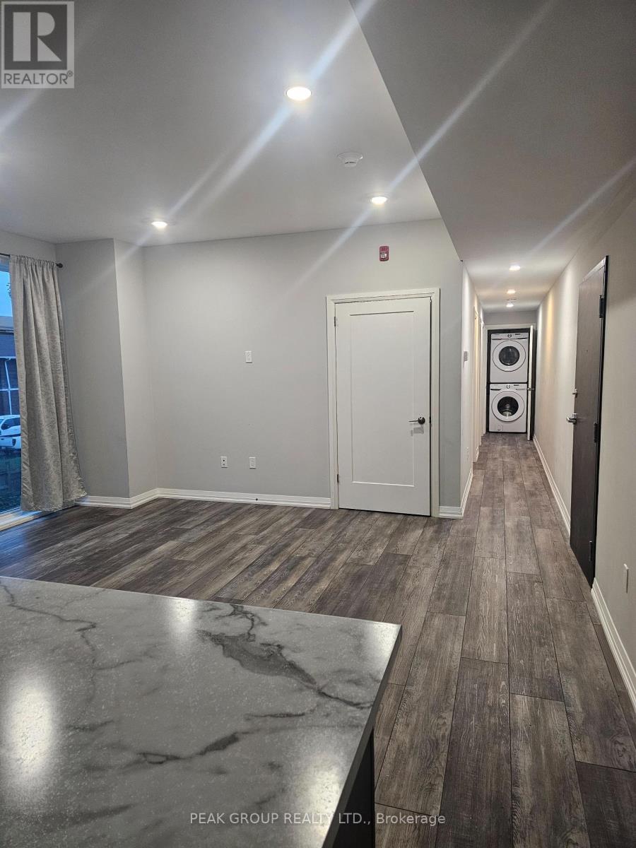 5932 Dorchester Road W, Niagara Falls, Ontario  L2G 5S9 - Photo 3 - X13842106