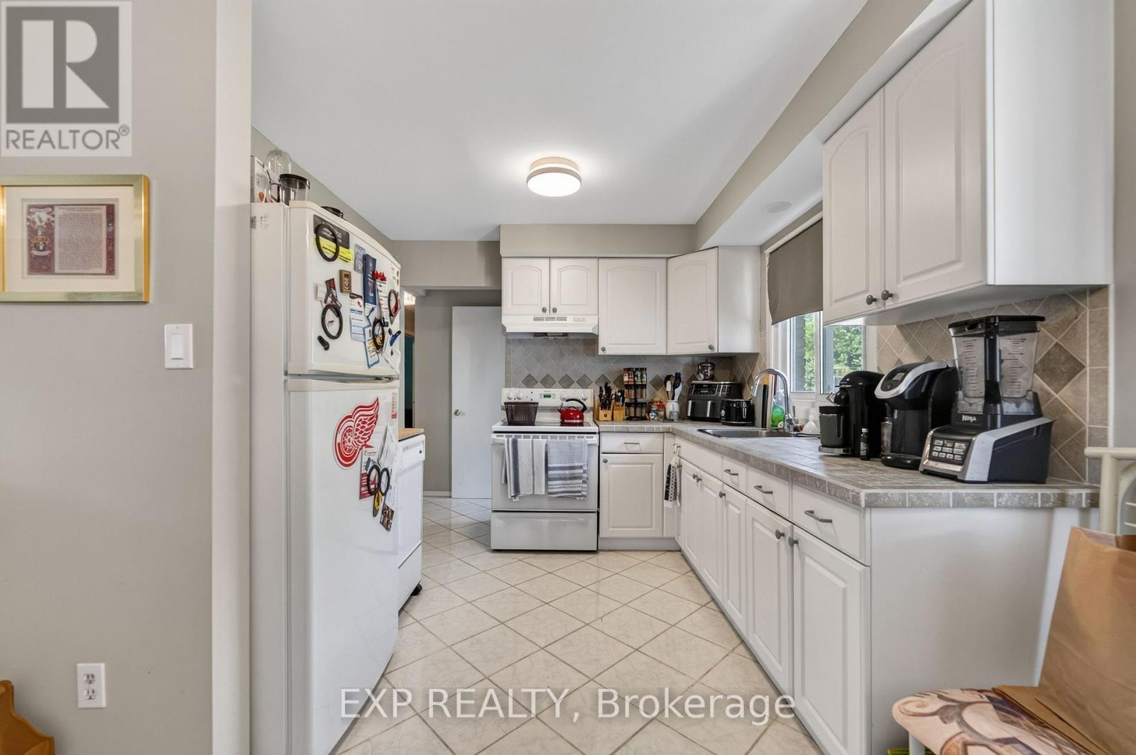 7040 Warden Avenue, Niagara Falls, Ontario  L2G 5P5 - Photo 12 - X13842430