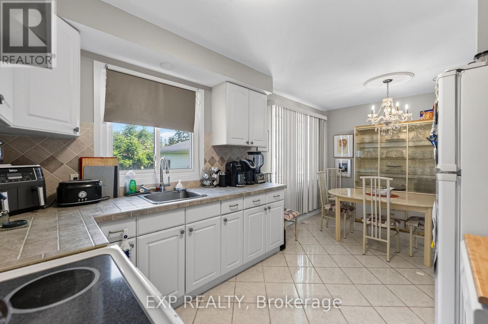 7040 Warden Avenue, Niagara Falls, Ontario  L2G 5P5 - Photo 15 - X13842430
