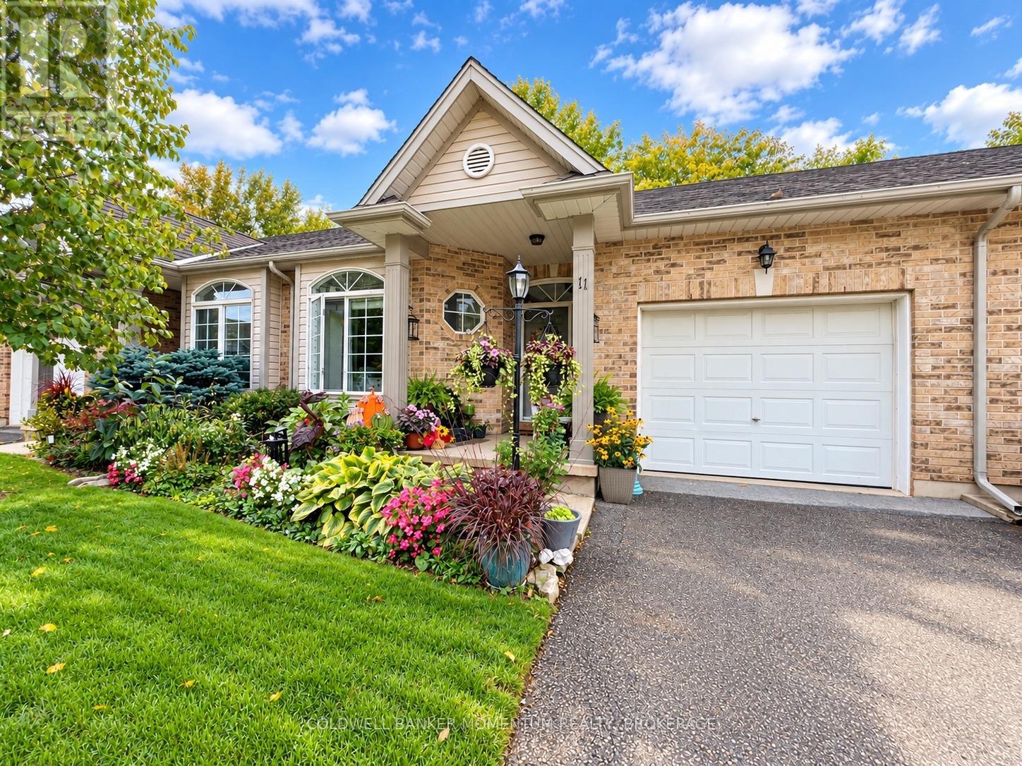 11 - 5200 DORCHESTER ROAD, Niagara Falls, Ontario