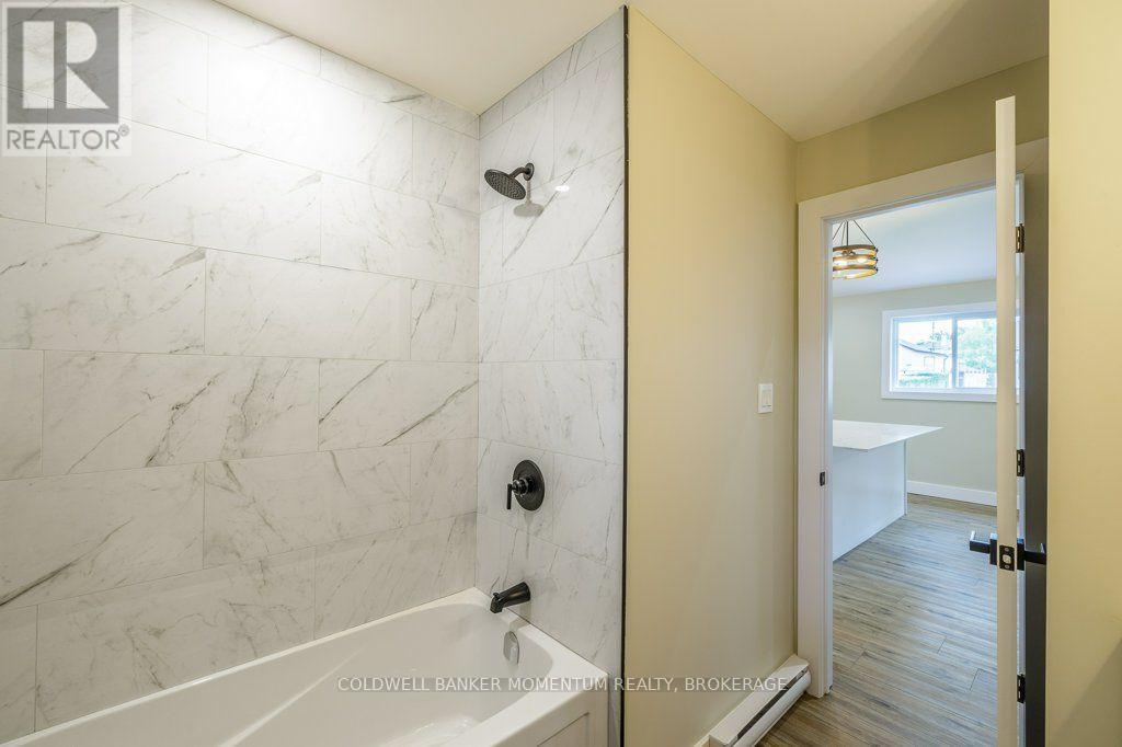 406 Hennepin Avenue, Welland, Ontario  L3B 4T5 - Photo 16 - X13843054