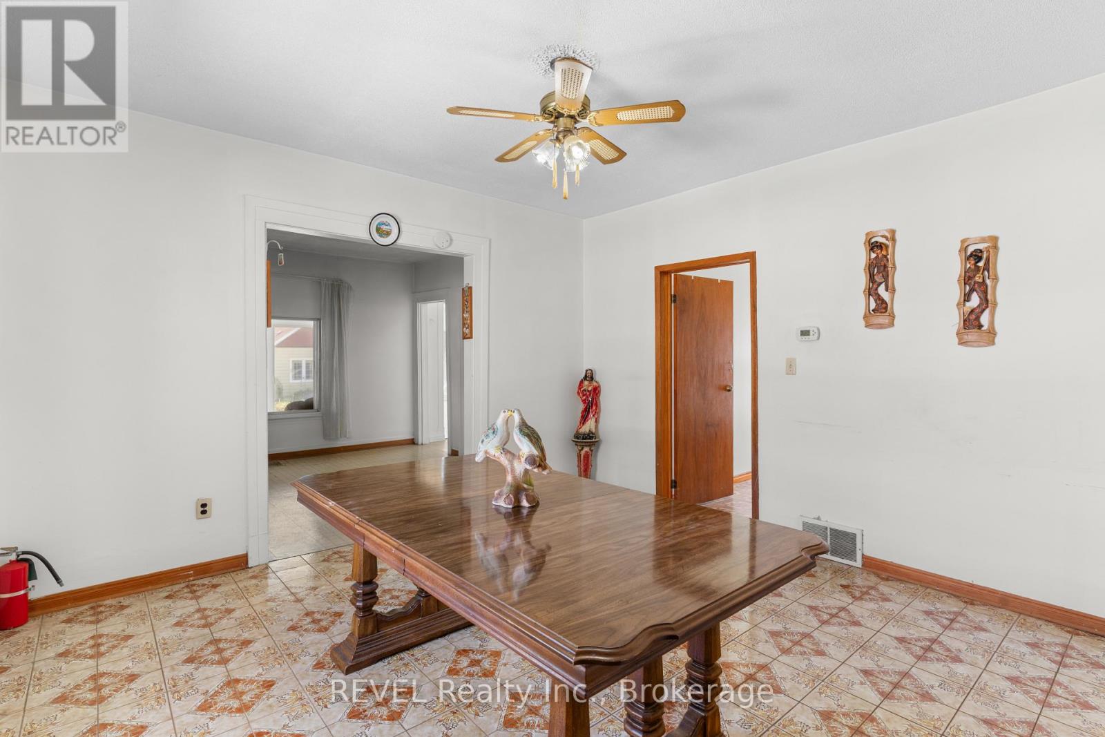 6401 Taylor Street, Niagara Falls, Ontario  L2G 2E9 - Photo 10 - X13843230