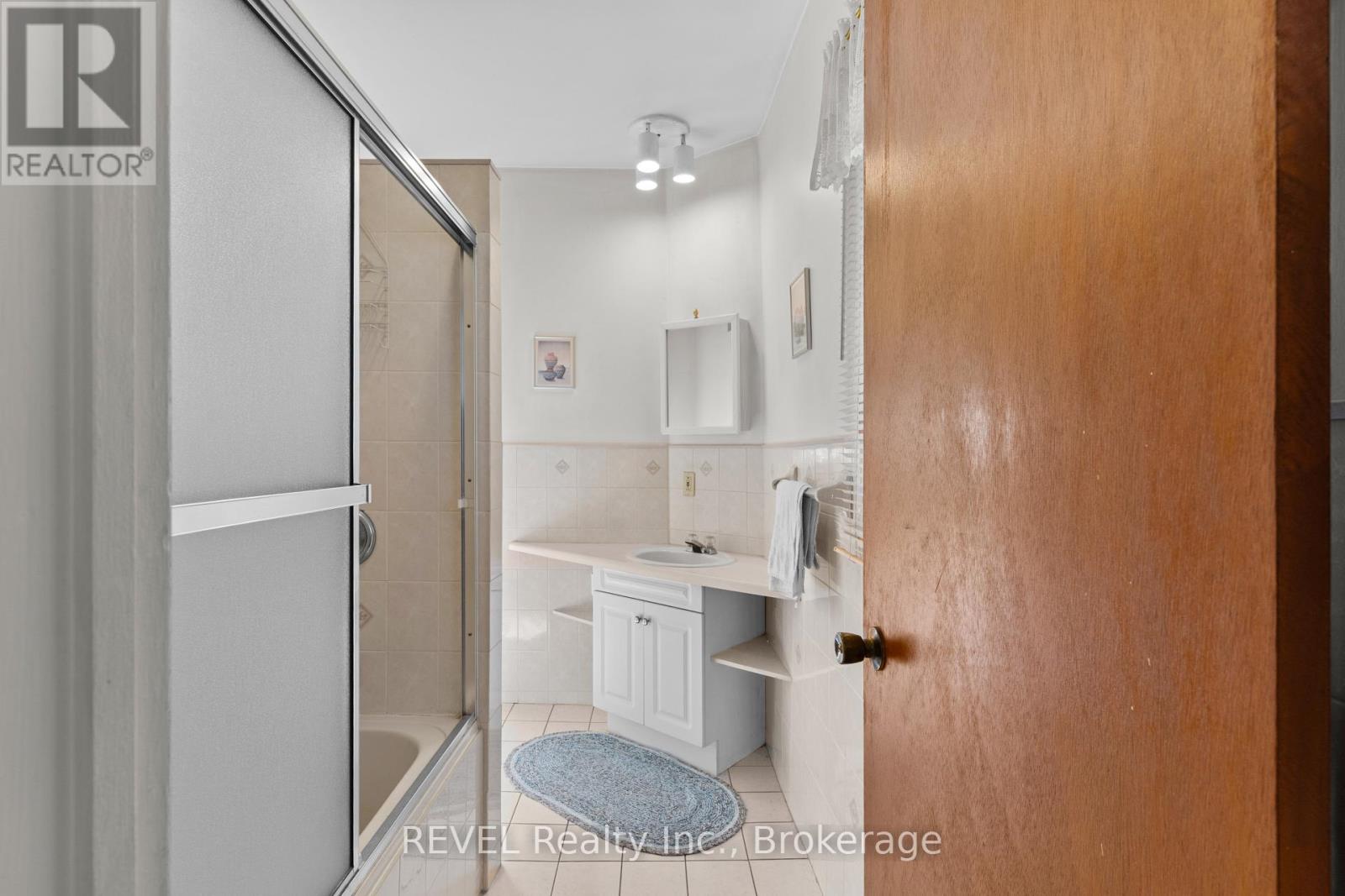 6401 Taylor Street, Niagara Falls, Ontario  L2G 2E9 - Photo 17 - X13843230