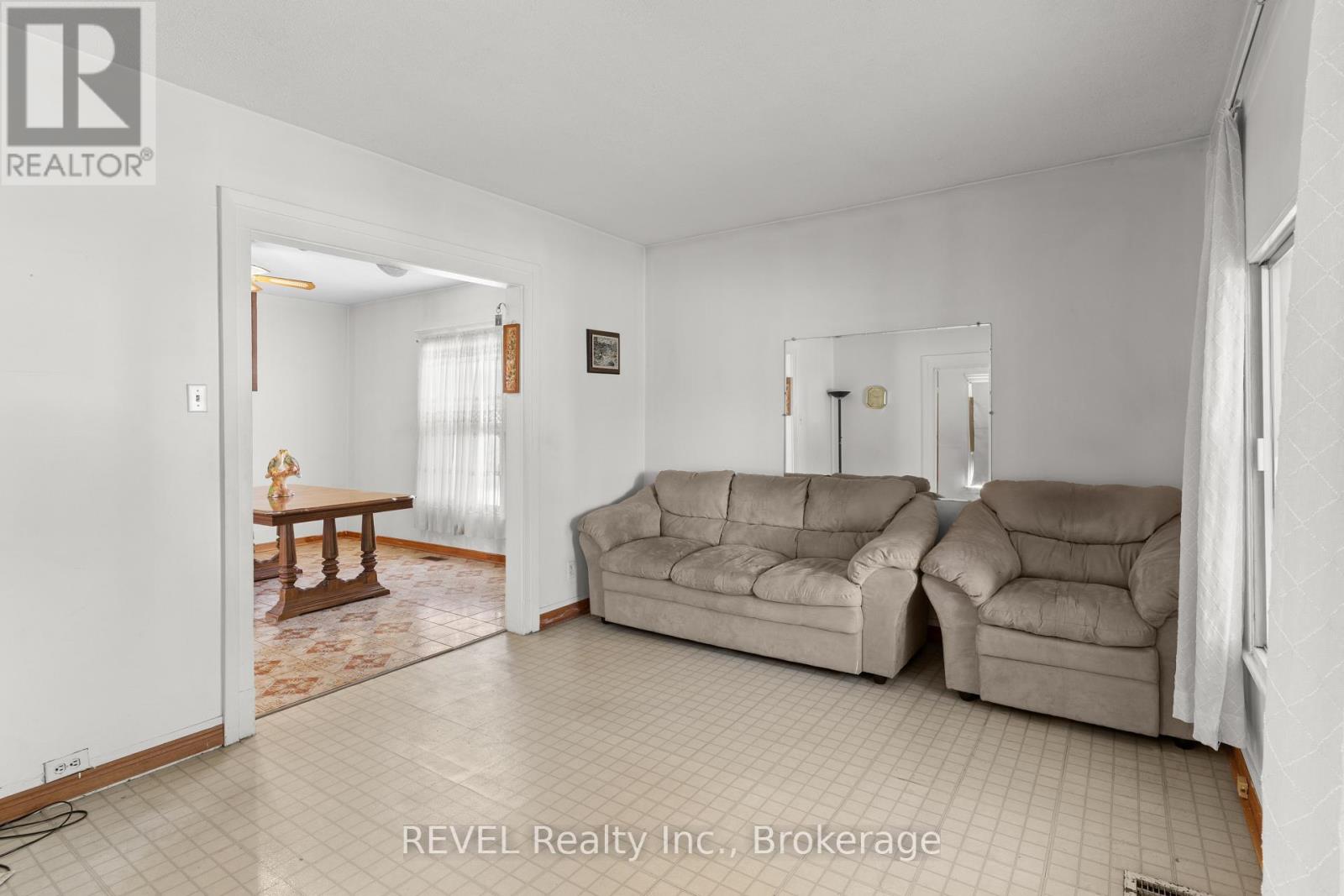 6401 Taylor Street, Niagara Falls, Ontario  L2G 2E9 - Photo 6 - X13843230