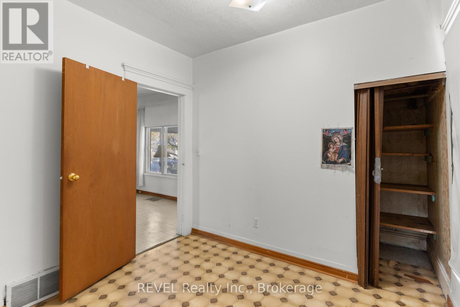 6401 Taylor Street, Niagara Falls, Ontario  L2G 2E9 - Photo 7 - X13843230