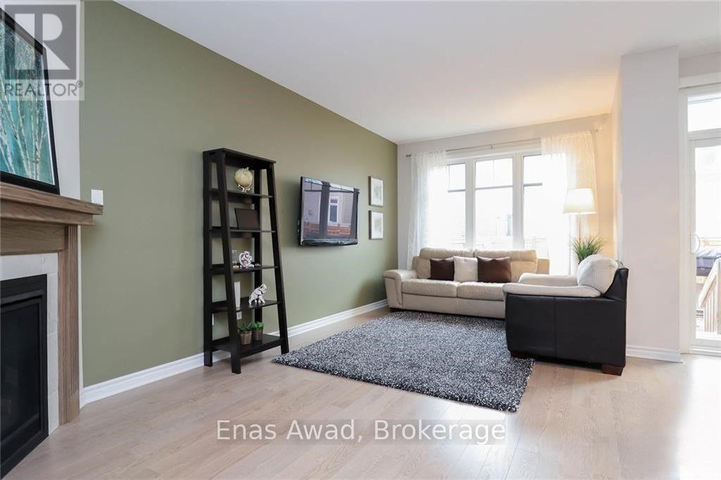 459 Warmstone Drive, Ottawa, Ontario  K2S 2J7 - Photo 3 - X13843306