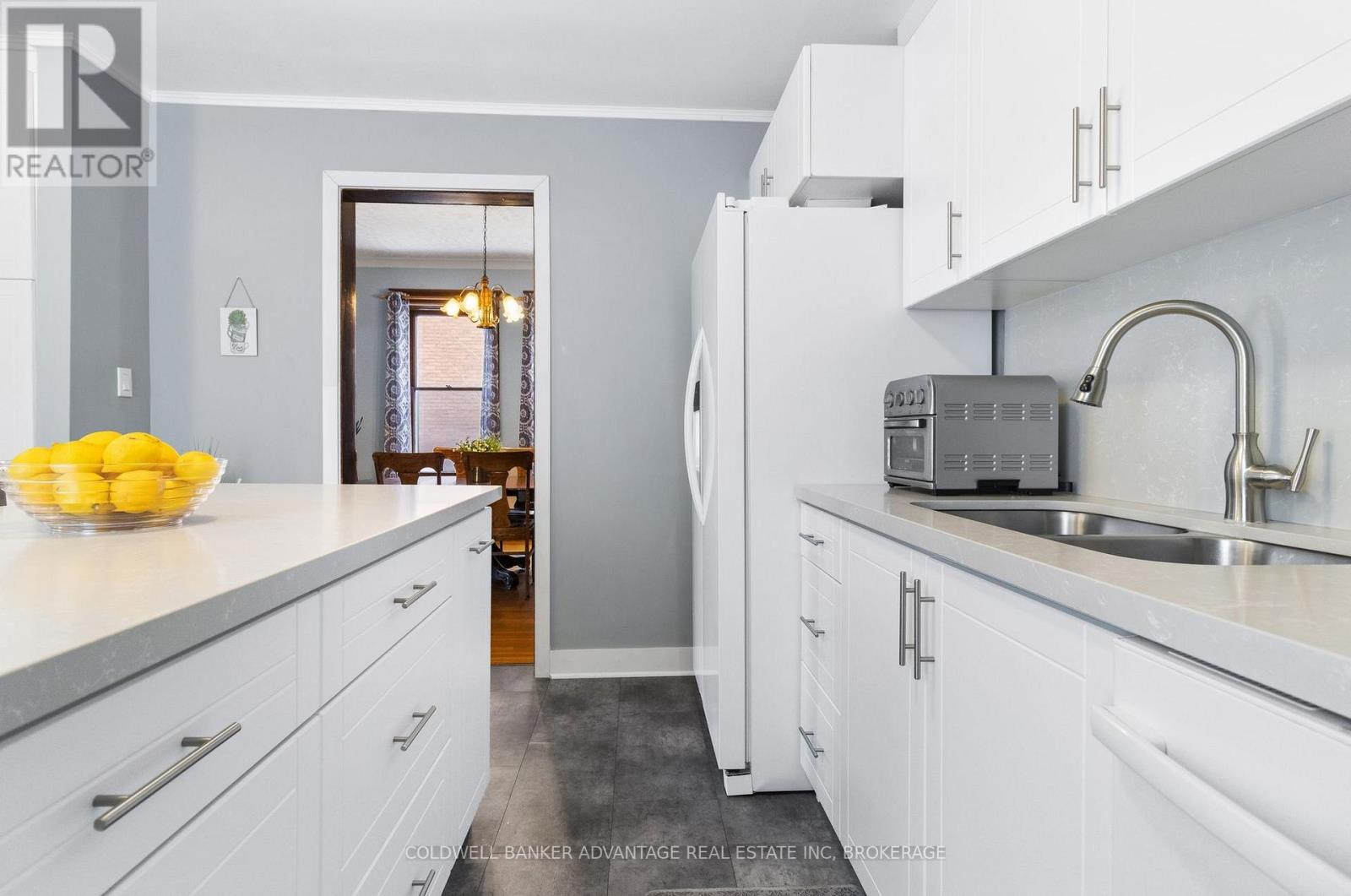 62 Burgar Street, Welland, Ontario  L3B 2S8 - Photo 11 - X13843546