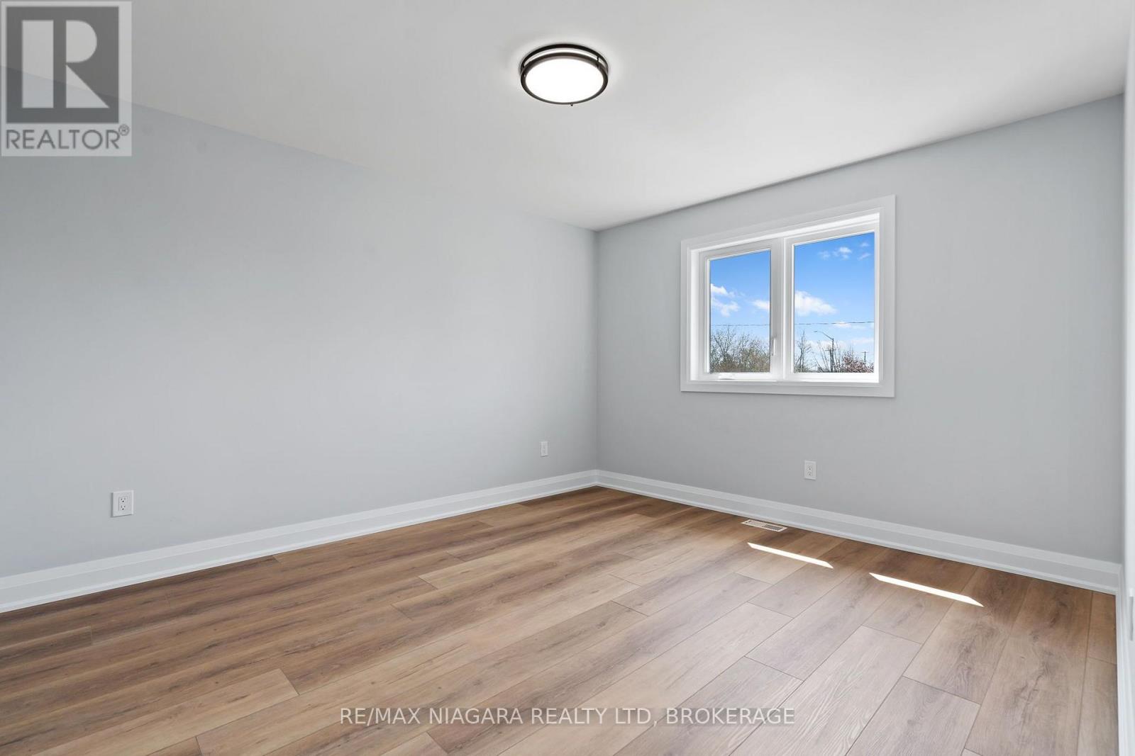 63 Swan Avenue, Pelham, Ontario  L3E 0B1 - Photo 24 - X13843632