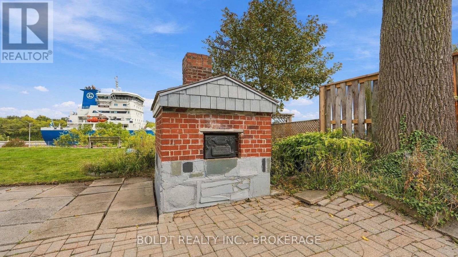 28 Chapel Street S, Thorold, Ontario  L2V 2C6 - Photo 38 - X13843826