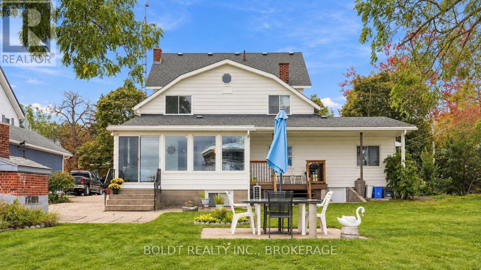 28 Chapel Street S, Thorold, Ontario  L2V 2C6 - Photo 39 - X13843826