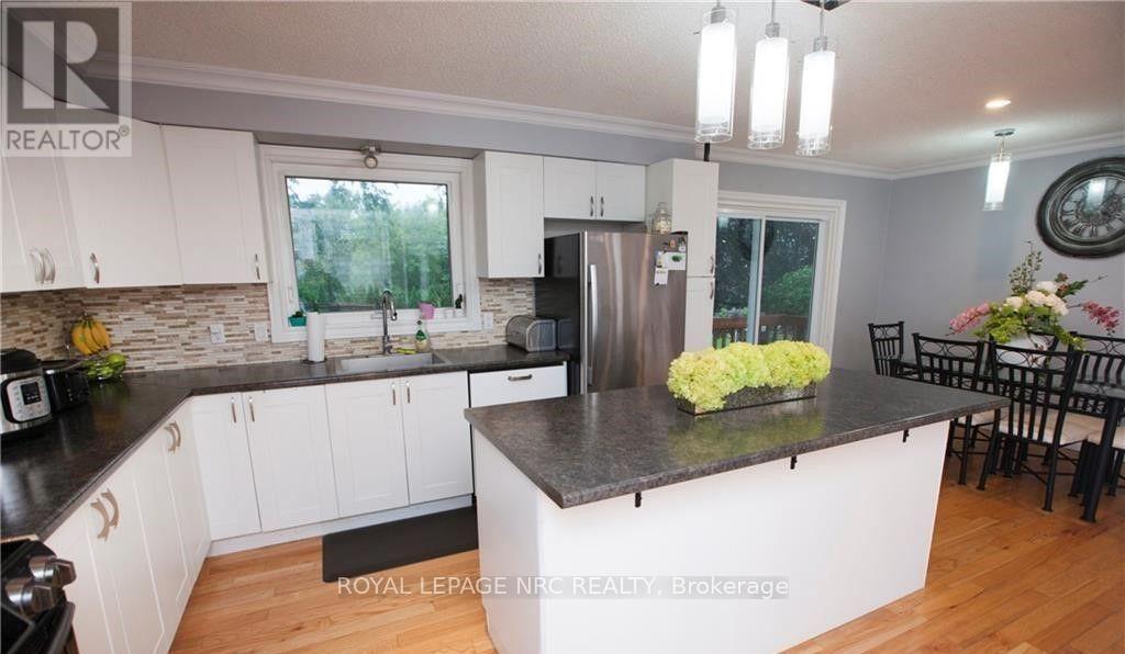 4823 Thirty Road N, Lincoln, Ontario  L3J 1W2 - Photo 7 - X13843908