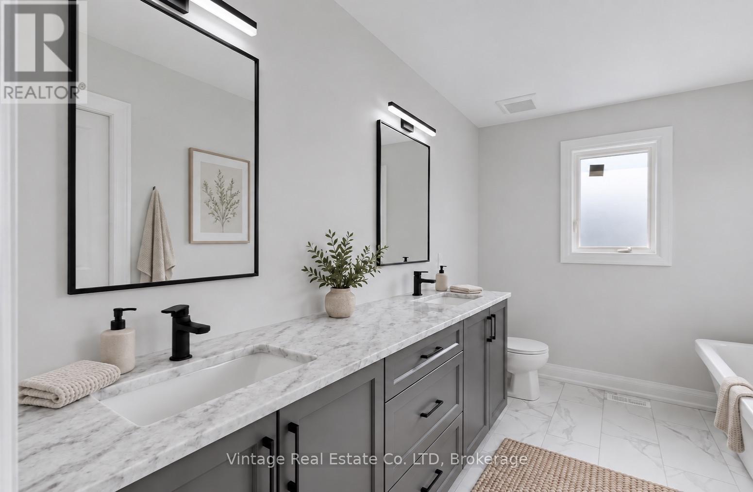 7455 Majestic Trail, Niagara Falls, Ontario  L2H 3V9 - Photo 12 - X13843912