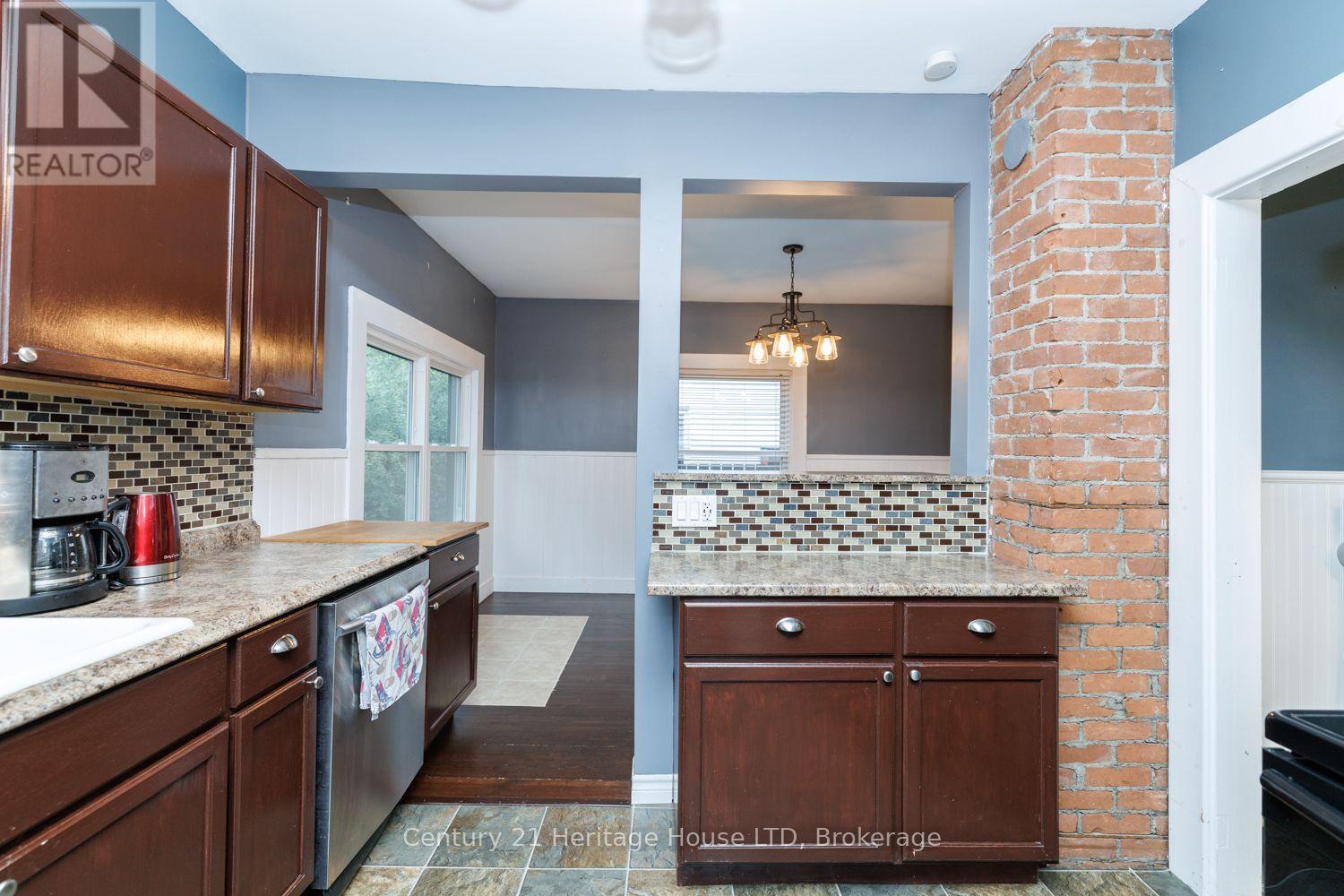 305 Phipps Street S, Fort Erie, Ontario  L2A 2V7 - Photo 8 - X13844700