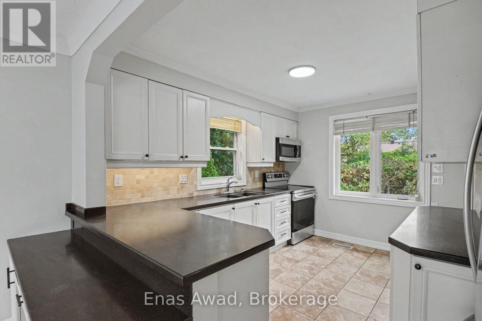 23 Meadowlands Drive W, Ottawa, Ontario  K2G 2R3 - Photo 5 - X13845276