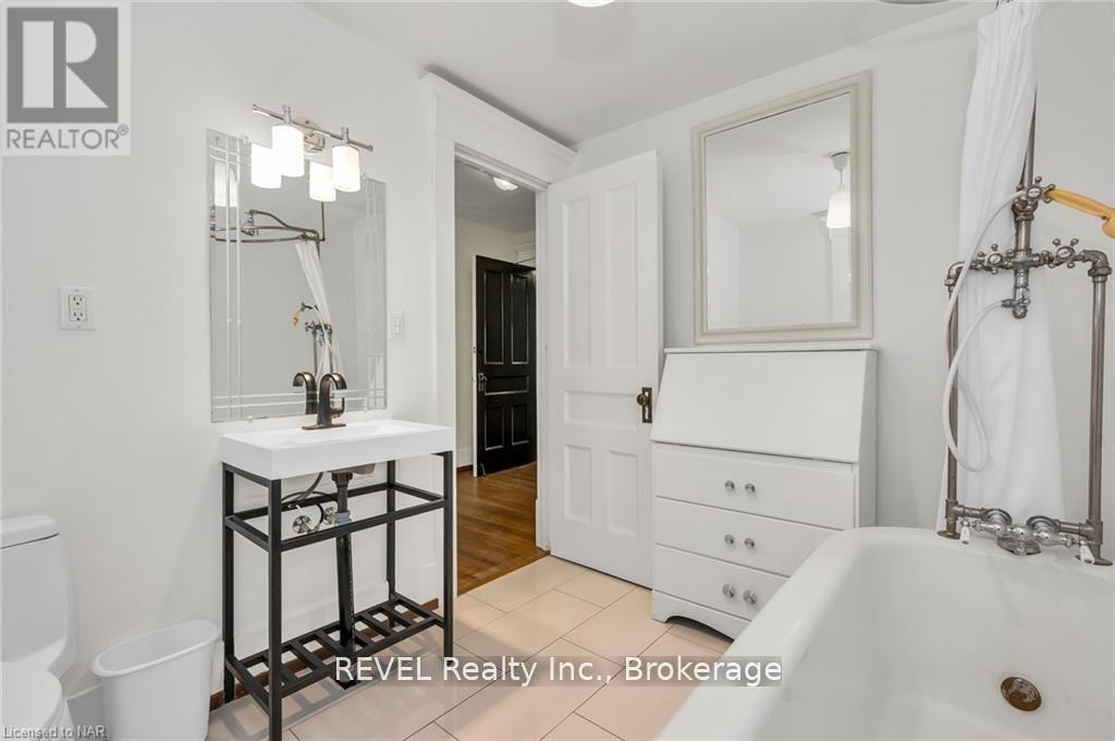 238 Creek Road, Niagara-On-The-Lake, Ontario  L0S 1J0 - Photo 29 - X13845652