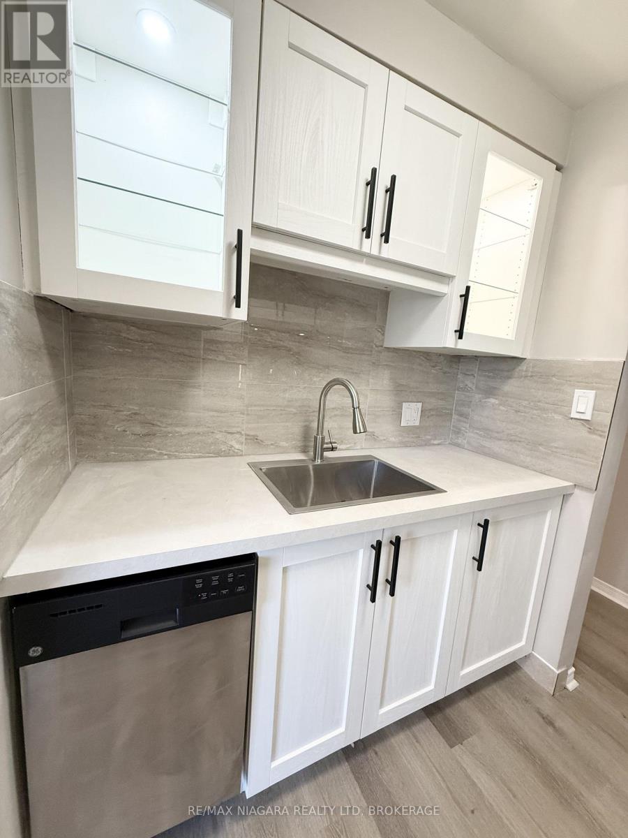4 - 286 Vine Street, St. Catharines, Ontario  L2M 4T3 - Photo 16 - X13846032