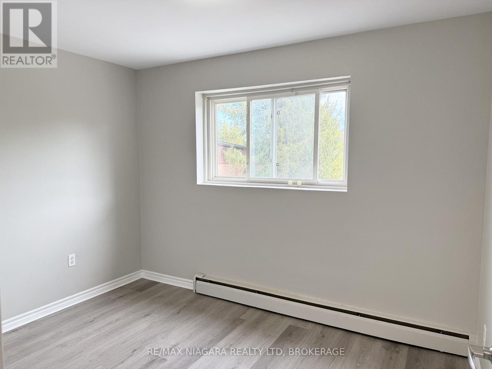 4 - 286 Vine Street, St. Catharines, Ontario  L2M 4T3 - Photo 31 - X13846032