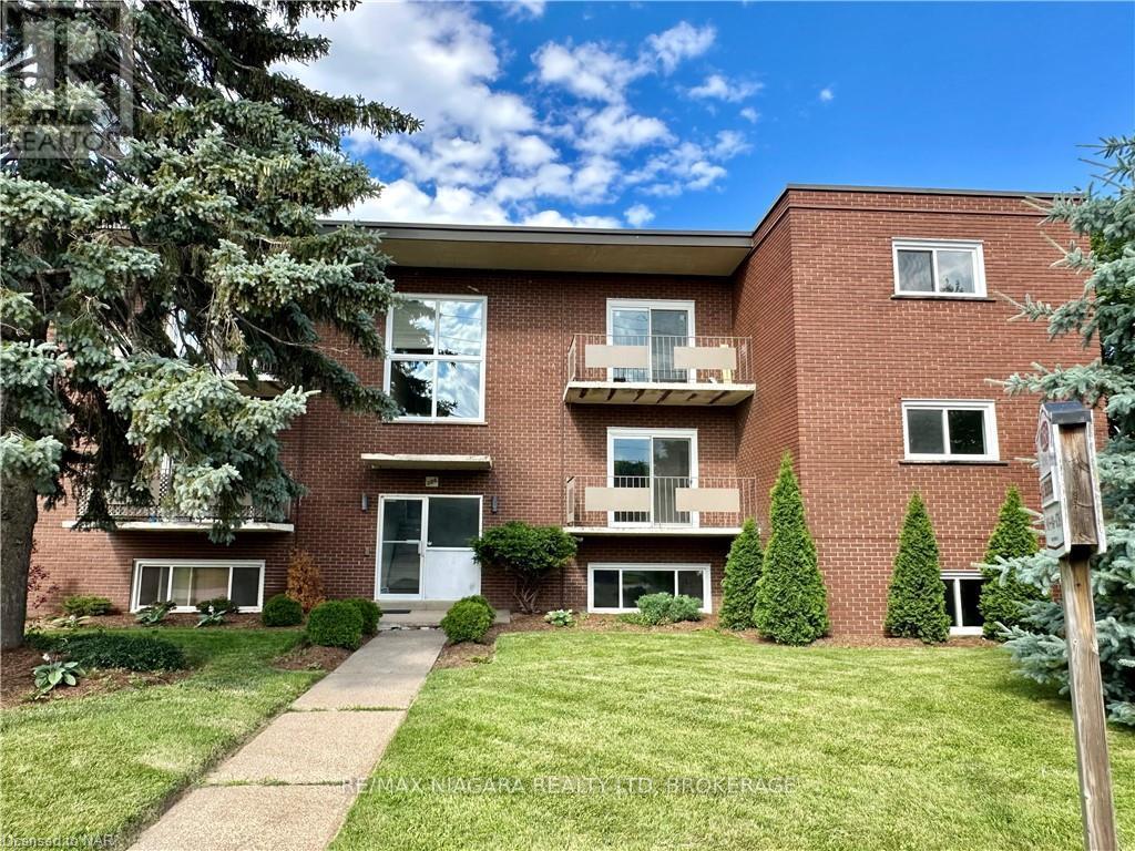 4 - 286 Vine Street, St. Catharines, Ontario  L2M 4T3 - Photo 44 - X13846032