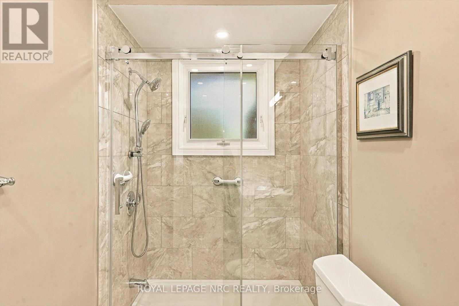 13 Hardwood Grove, St. Catharines, Ontario  L2P 1K3 - Photo 26 - X13846836