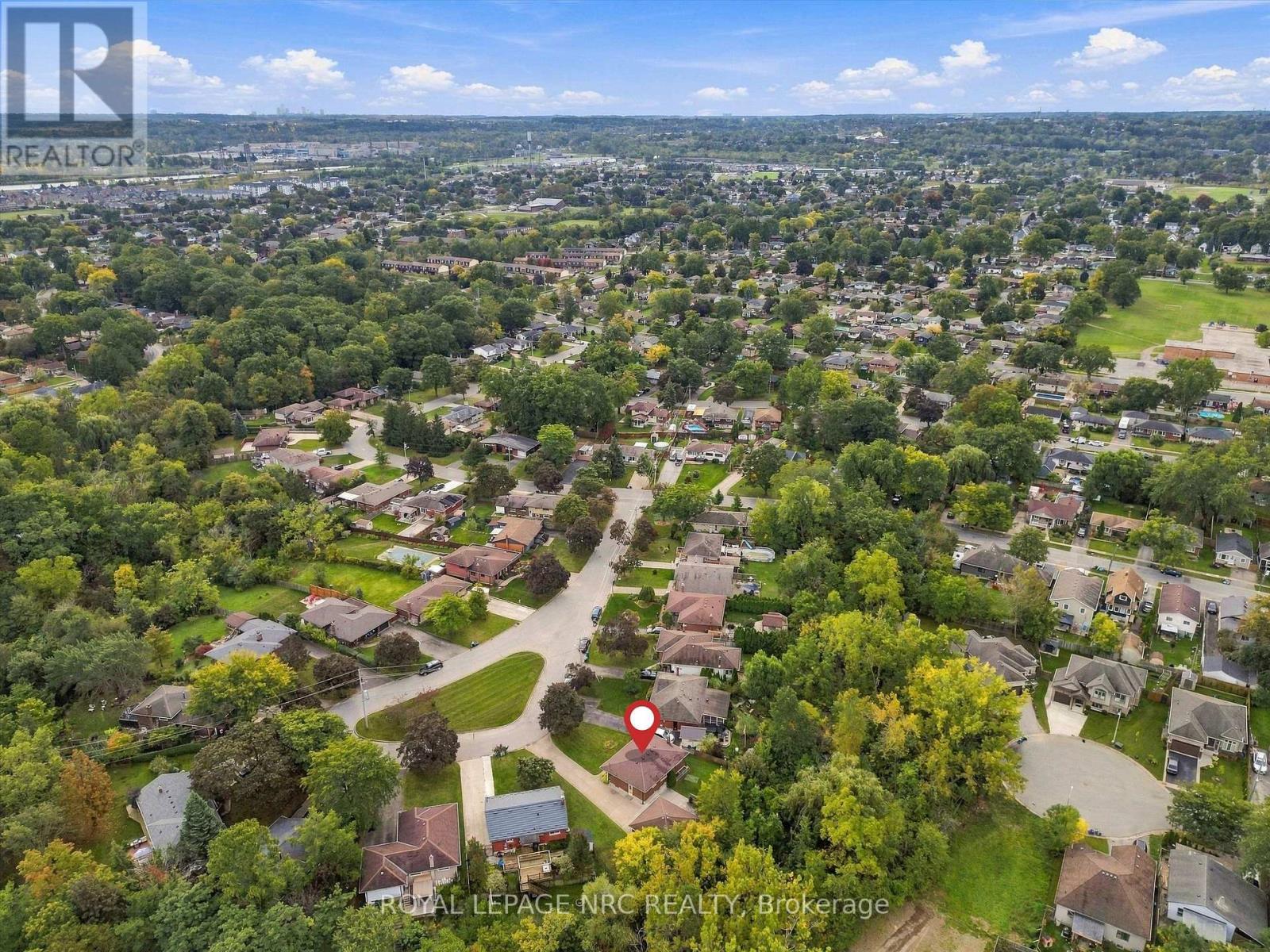 13 Hardwood Grove, St. Catharines, Ontario  L2P 1K3 - Photo 44 - X13846836