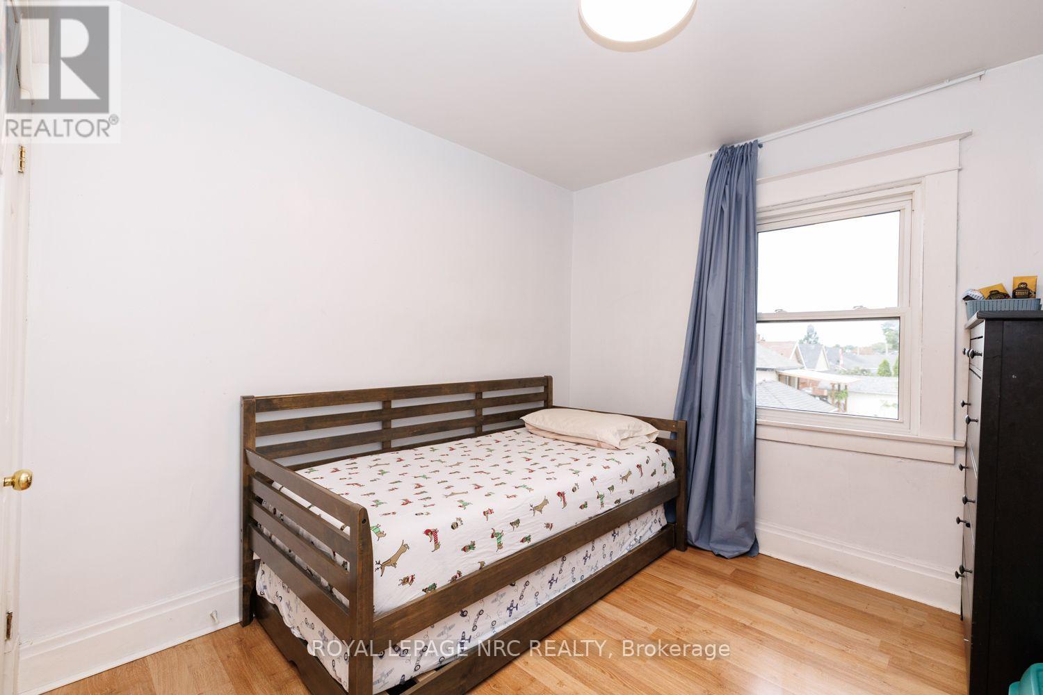 243 Geneva Street, St. Catharines, Ontario  L2R 4R2 - Photo 19 - X13846972