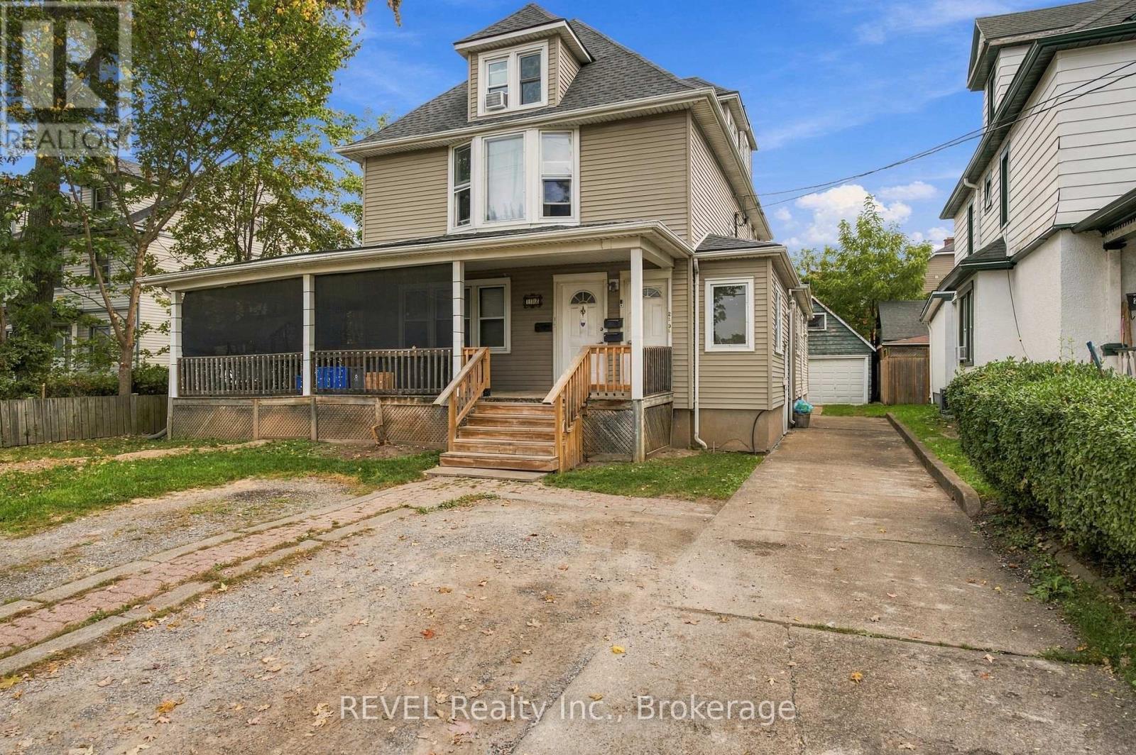132 HELLEMS AVENUE, Welland, Ontario