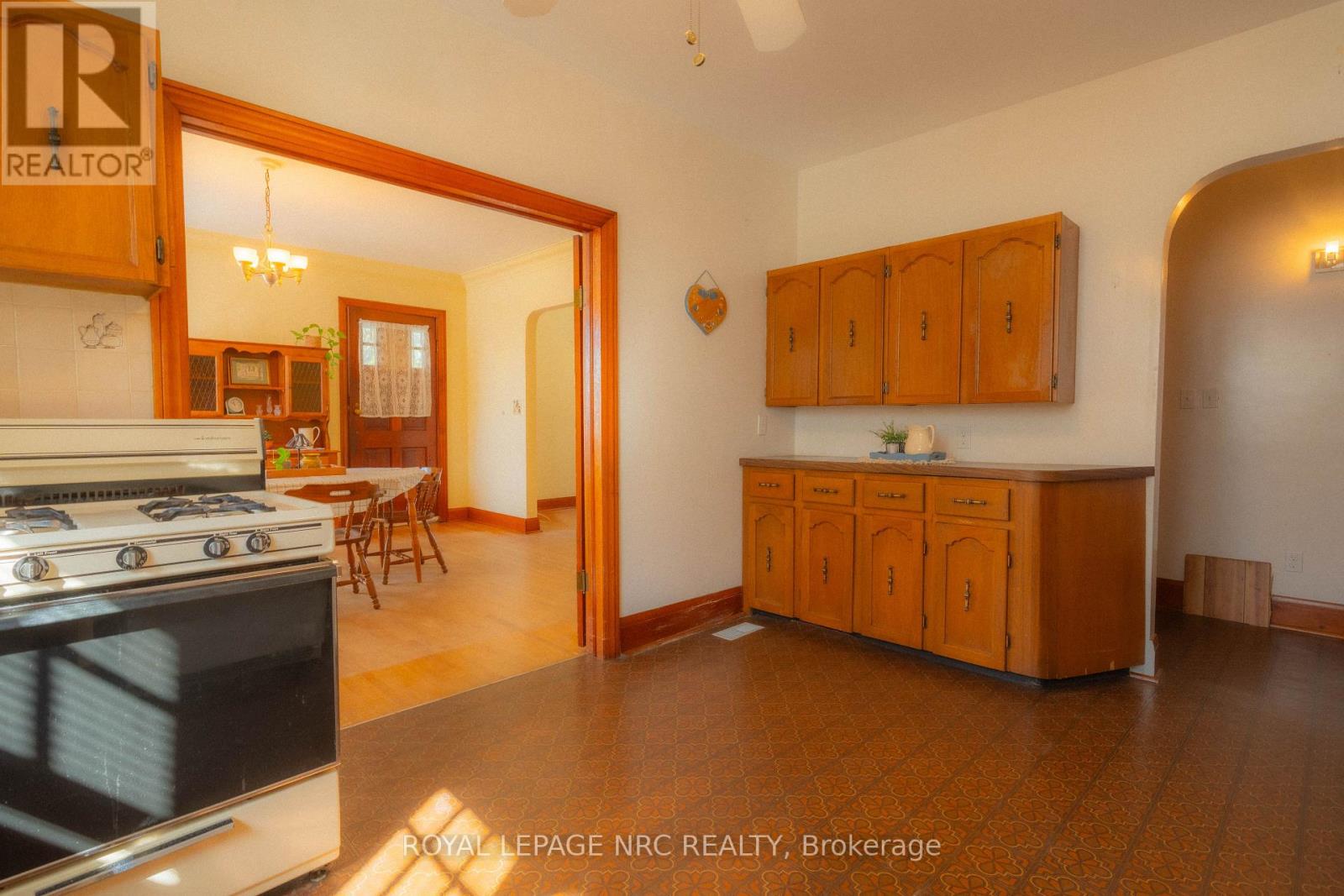 56 Lyons Avenue, Welland, Ontario  L3B 1L7 - Photo 11 - X13847072