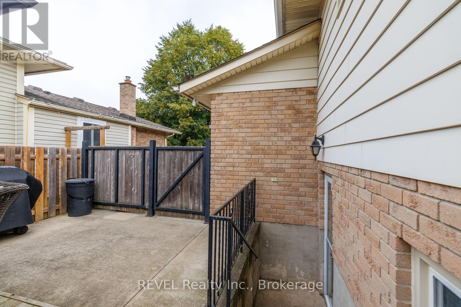 105 Elma Street, St. Catharines, Ontario  L2N 6Z8 - Photo 33 - X13847160