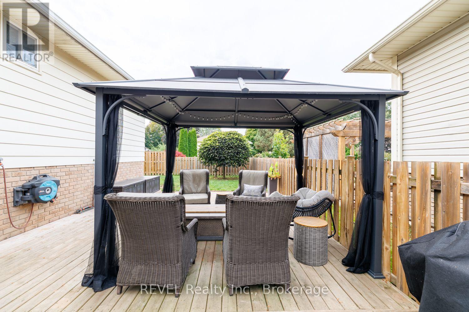 105 Elma Street, St. Catharines, Ontario  L2N 6Z8 - Photo 35 - X13847160