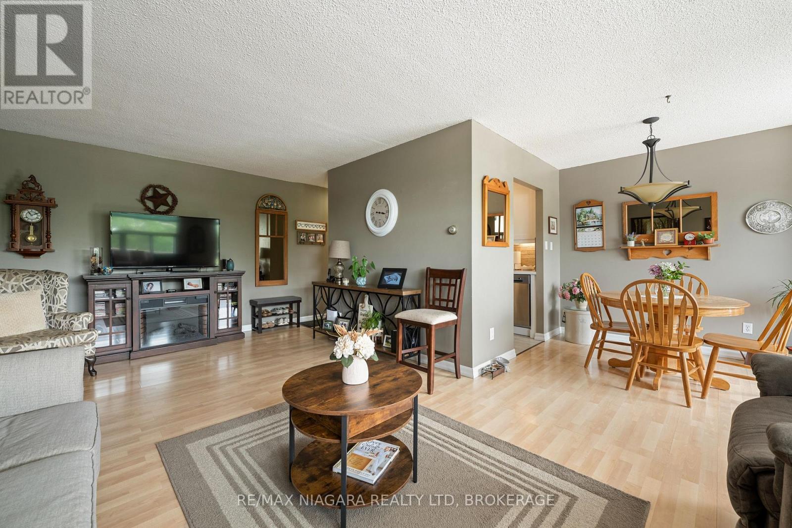 407 - 365 GENEVA STREET, St. Catharines, Ontario