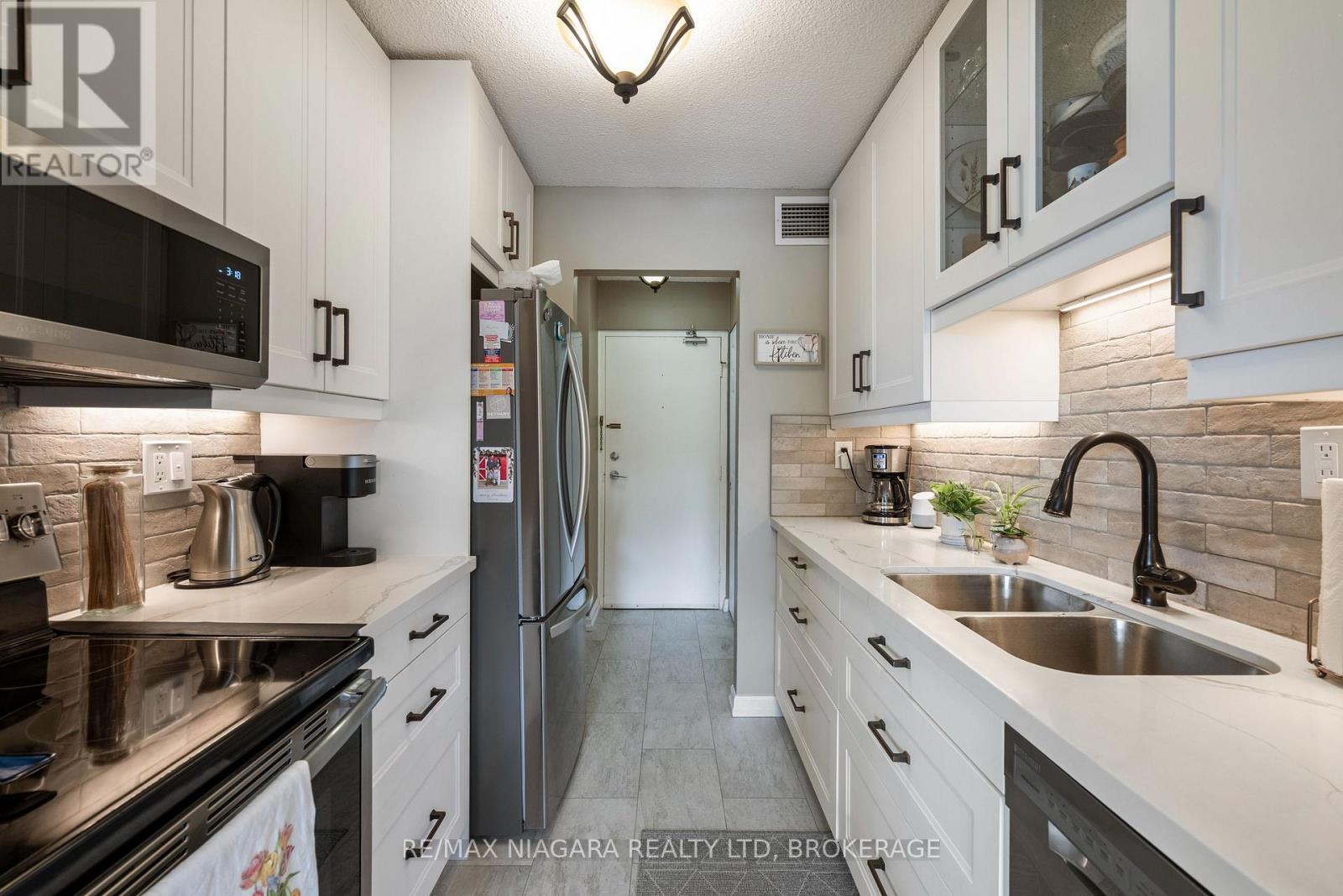 407 - 365 Geneva Street, St. Catharines, Ontario  L2N 5S7 - Photo 2 - X13847284