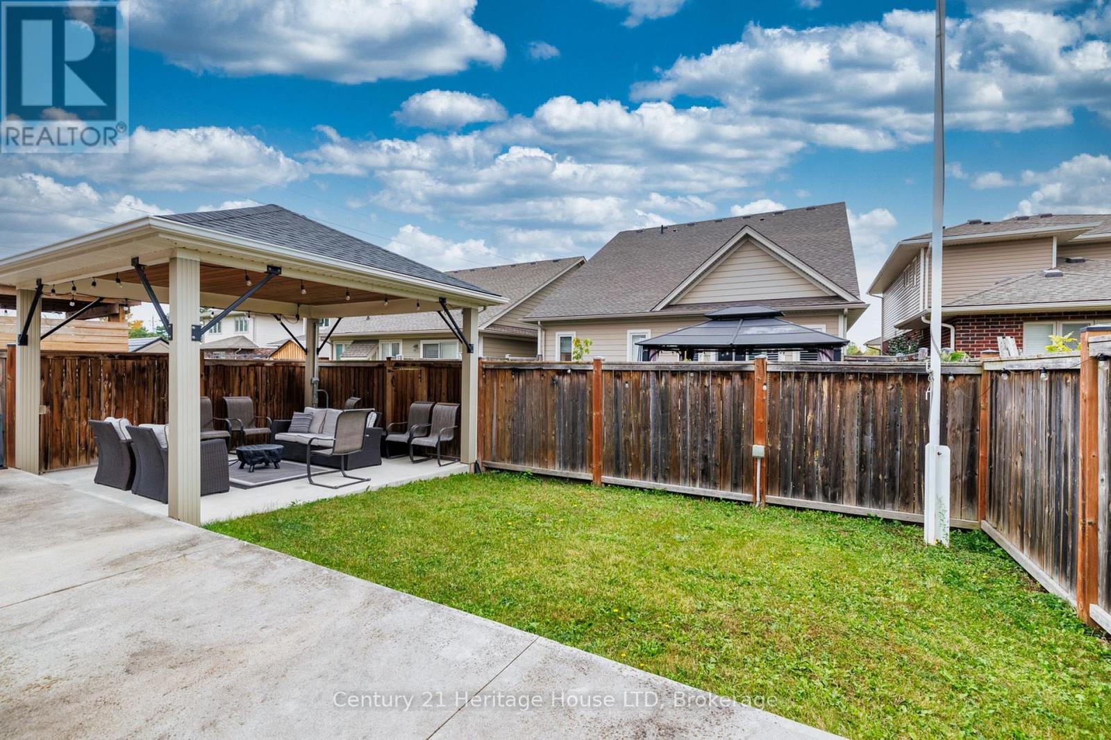 7 Kenmar Court, St. Catharines, Ontario  L2P 0E4 - Photo 36 - X13847906