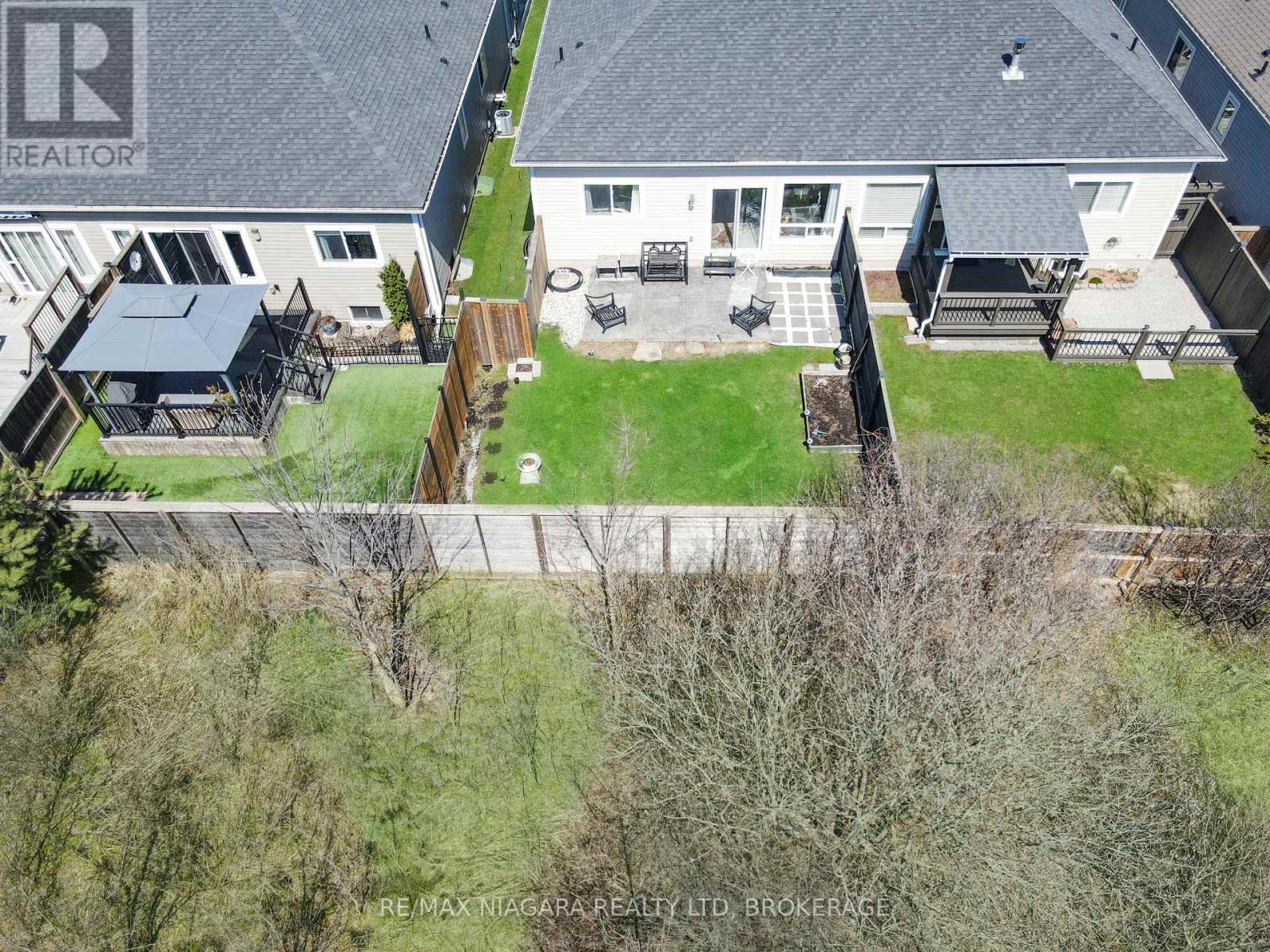 1041 Meadowood Street, Fort Erie, Ontario  L2A 5B9 - Photo 20 - X13848046