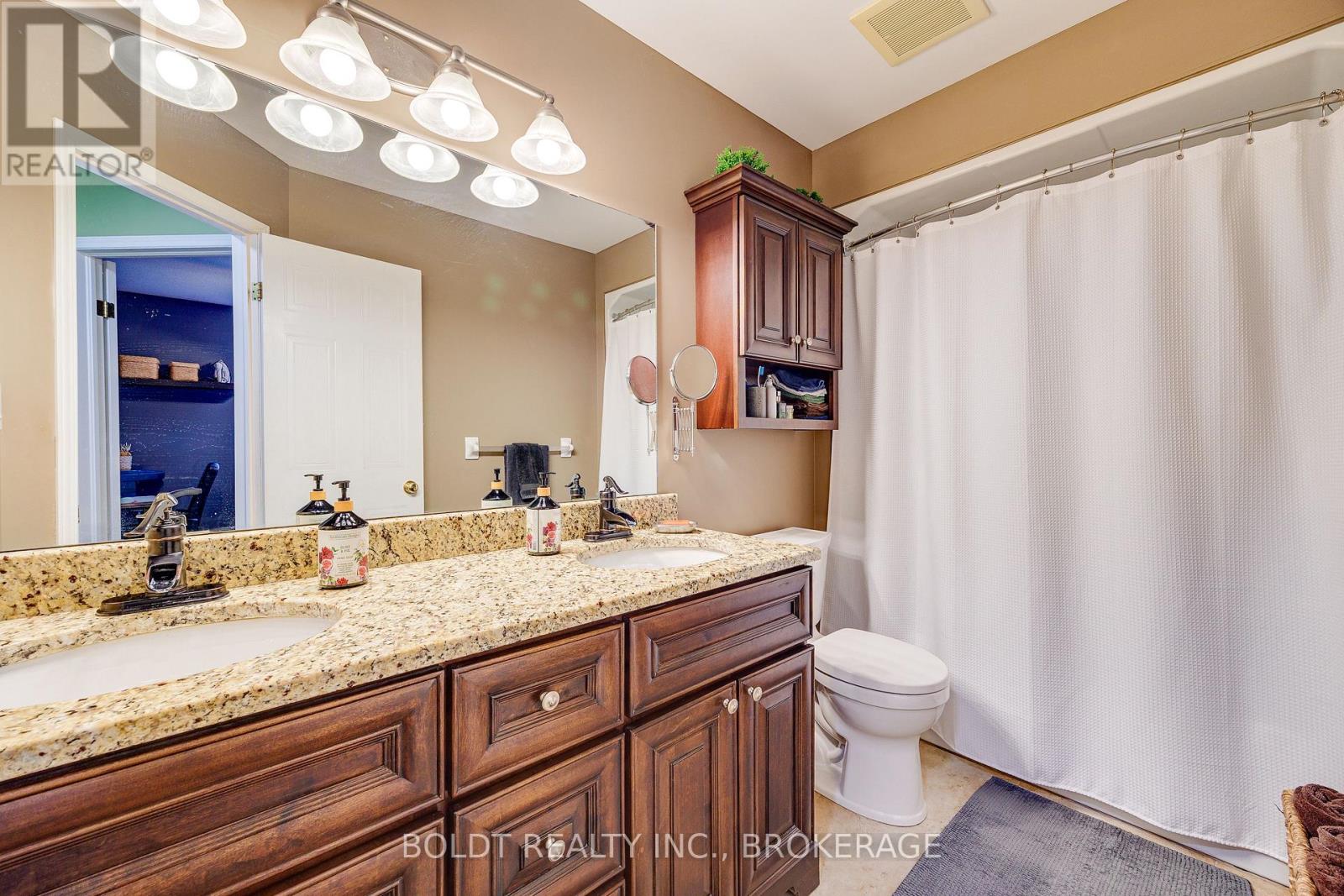 16 Westbury Drive, St. Catharines, Ontario  L2S 3V1 - Photo 17 - X13848500