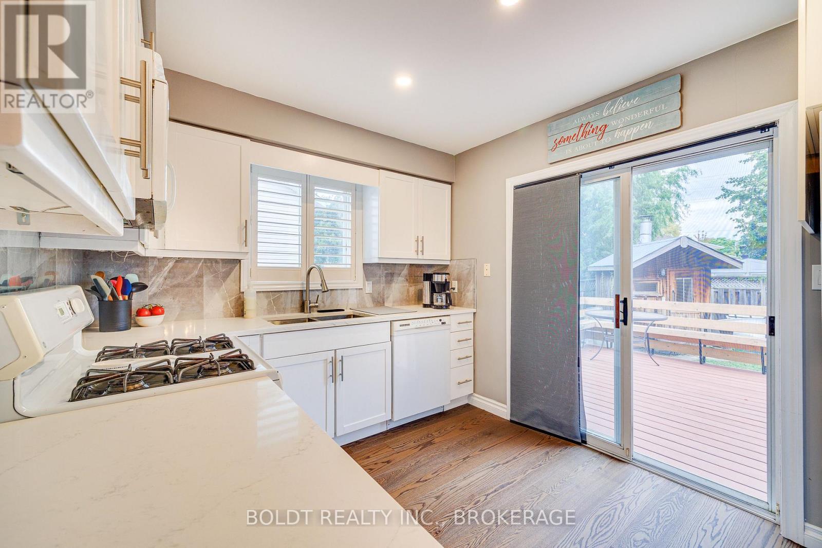 16 Westbury Drive, St. Catharines, Ontario  L2S 3V1 - Photo 8 - X13848500