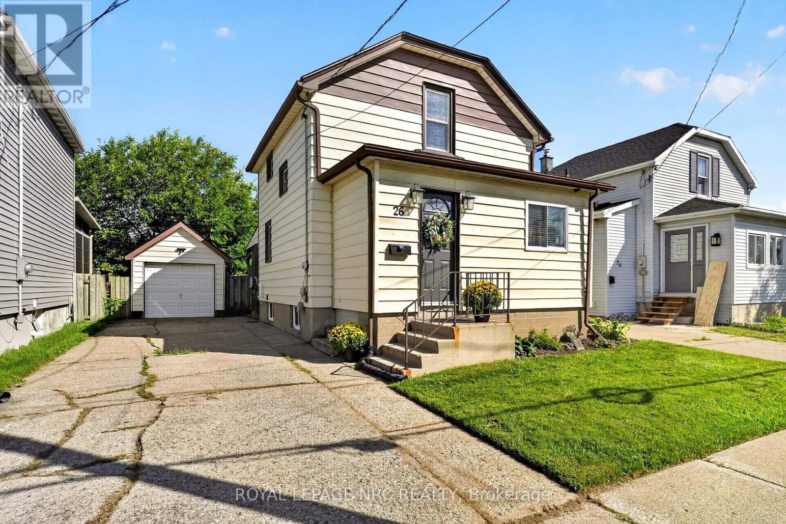 26 LYNDON STREET W, Thorold, Ontario