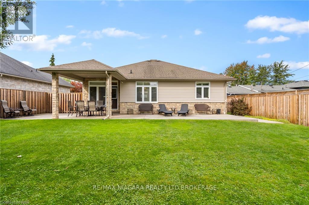614 Buffalo Road, Fort Erie, Ontario  L2A 5G9 - Photo 2 - X13849898