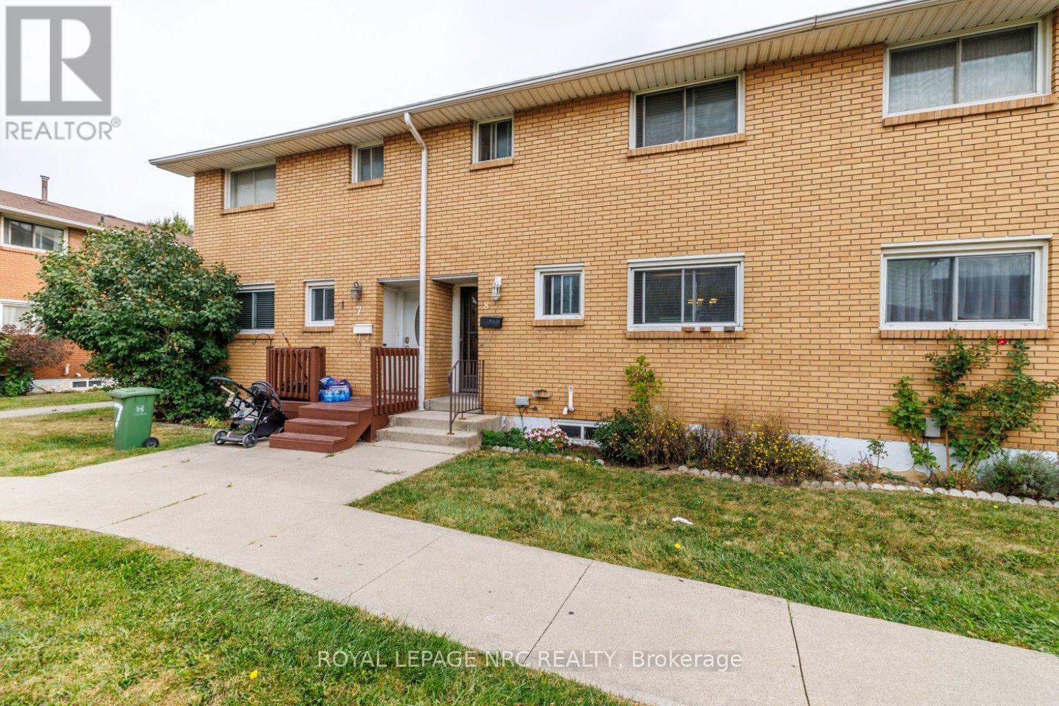 8 - 161 Berkindale Drive, Hamilton, Ontario  L8E 1M6 - Photo 2 - X13850222